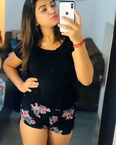 Sampgaon Escorts